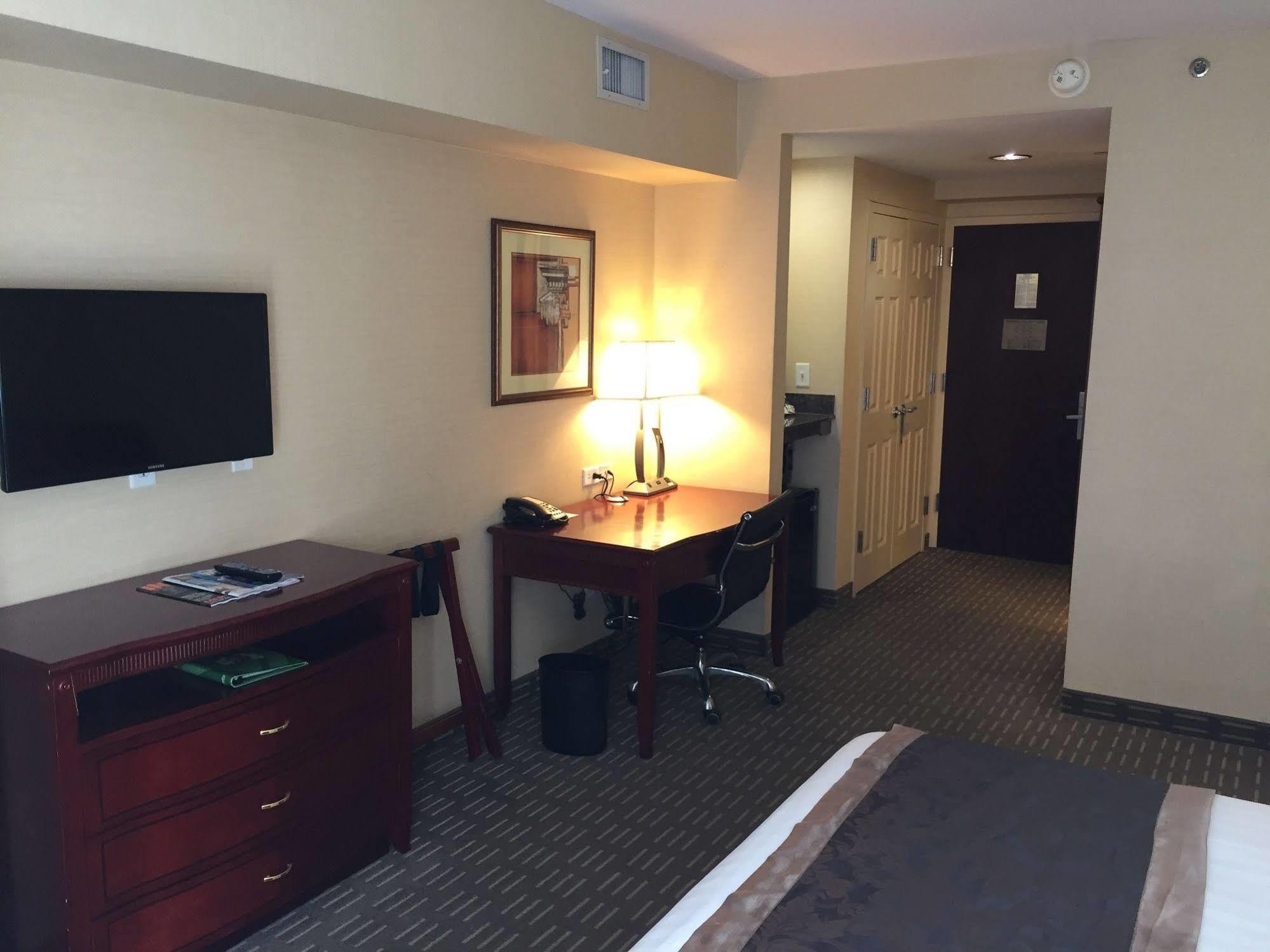 Wingate By Wyndham Manhattan Midtown New York Extérieur photo